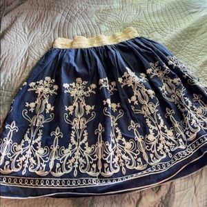 Blue embroidered vintage skirt